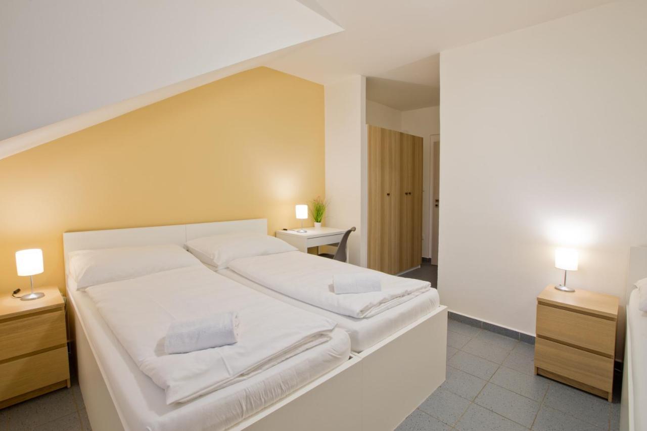 Sindlovska Krcma Hotel Чешка Будьовица Екстериор снимка